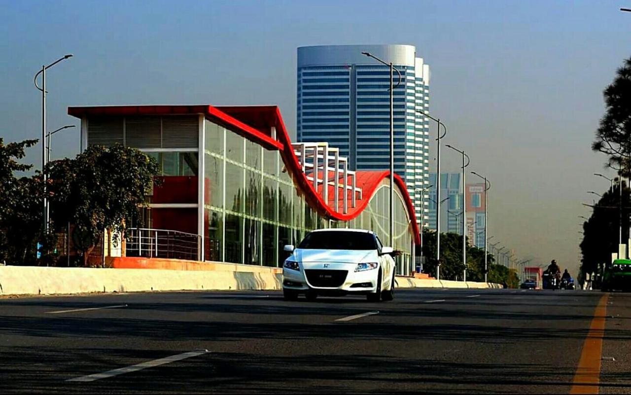 Royal Residencia Centaurus Islamabad Exterior foto