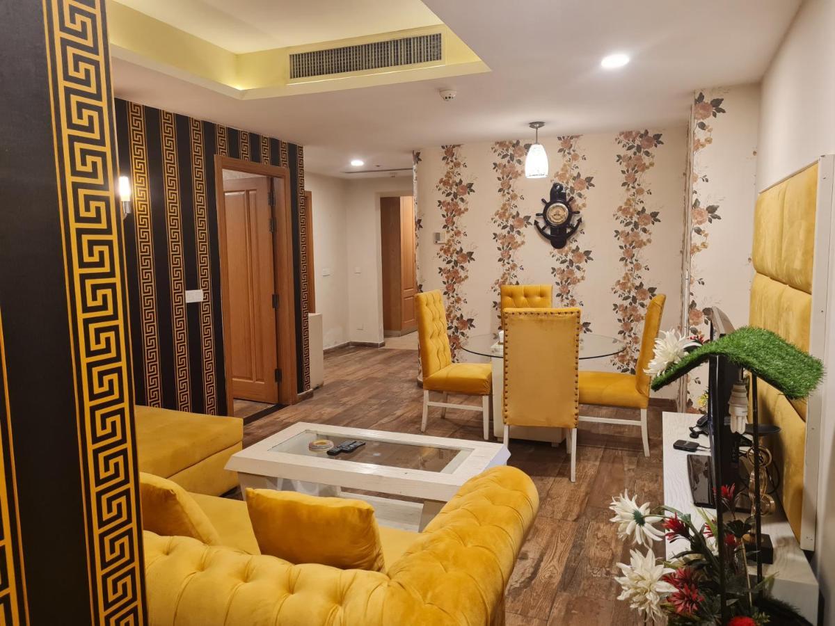 Royal Residencia Centaurus Islamabad Exterior foto