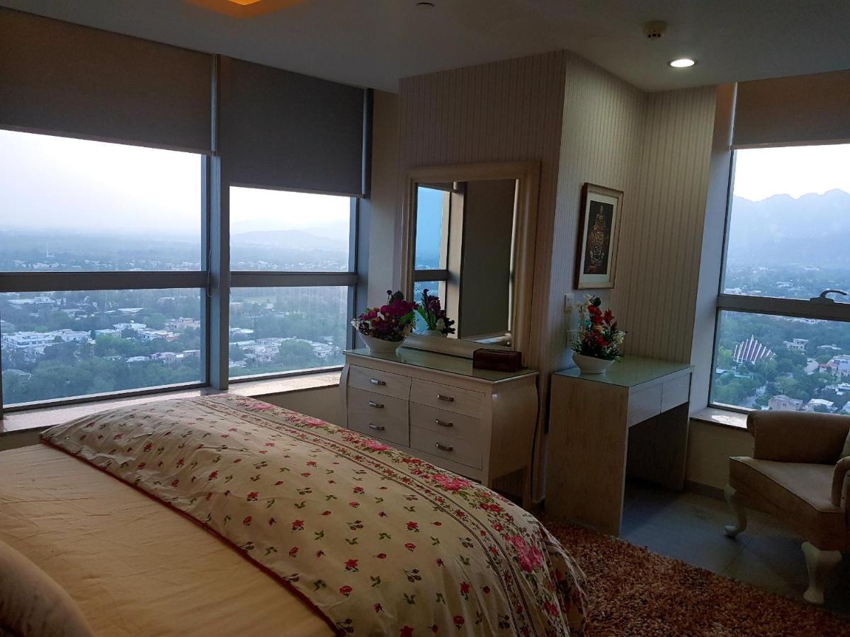 Royal Residencia Centaurus Islamabad Exterior foto