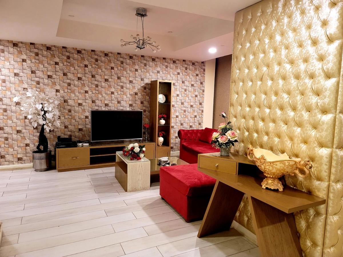 Royal Residencia Centaurus Islamabad Exterior foto